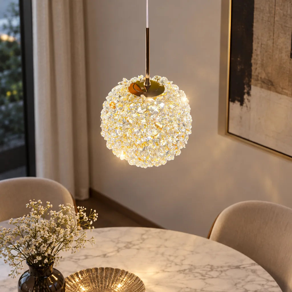Lustre boule dorée | Aurelia Sola